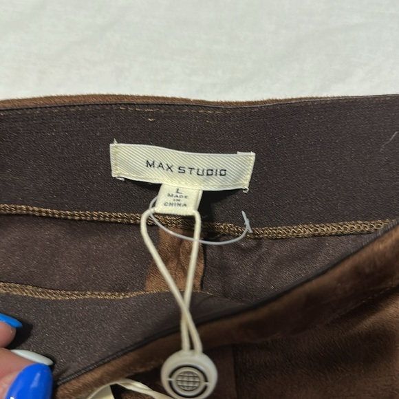 Max Studio Brown Faux Suede Style Legging Pants, Size Large NWT - Picture 3 of 5